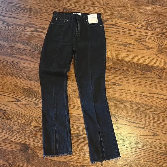 Abercrombie & Fitch Denim - Abercrombie & Fitch skinny high rise split leg black denim jeans - NEW W TAGS